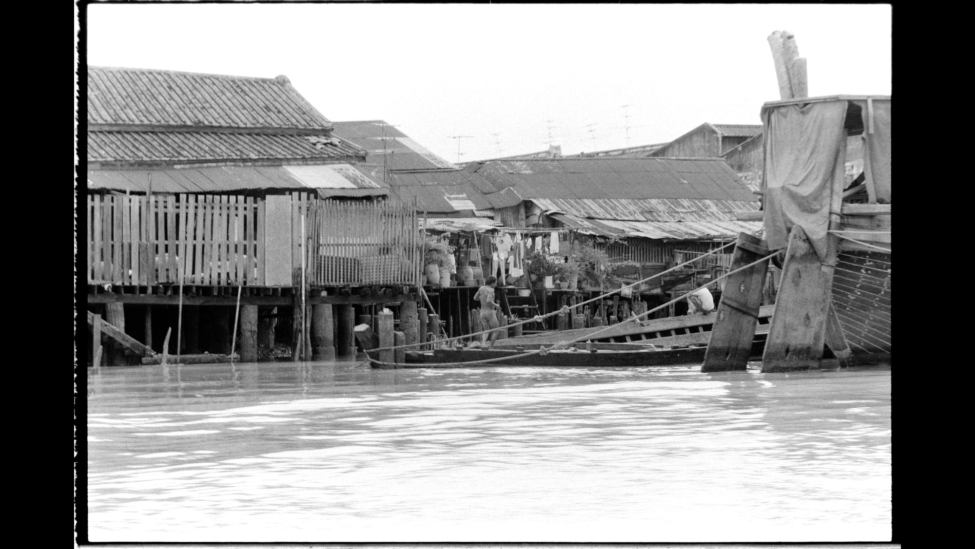 Photo Reference No: FPL02402