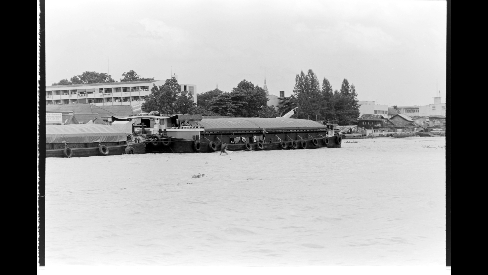 Photo Reference No: FPL02716